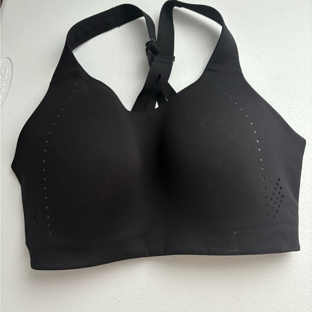 Women’s Lululemon 34DDD Air Support Bra